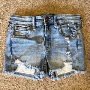 American Eagle HI Rise Shortie